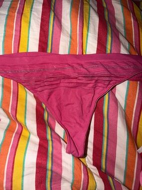 Victoria's Secret Body Hot Pink Thong